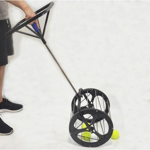 عجلة شبكية لالتقاط كور التنس